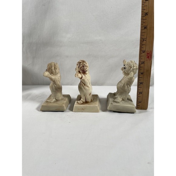 ONE Vintage R&W Berries " I Love You This Much" Figurine 1970 #95 - Picture 5 of 7